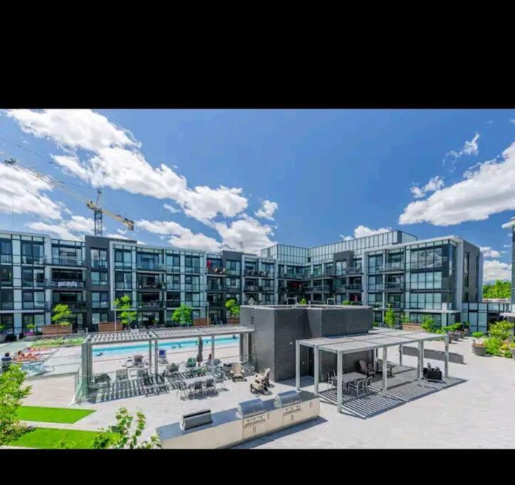 Cozy South View Suite Overlooking The Nature Trail Innisfil Экстерьер фото